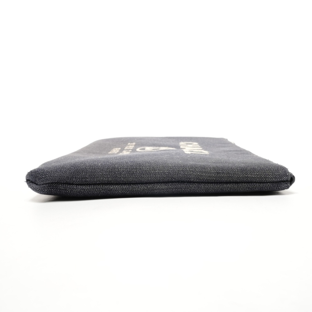 CHANEL Blue Clutch Bag - Picture 4 of 11